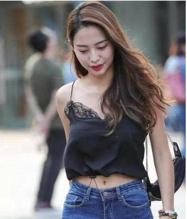 小妲己美少女主播直播间游戏视频资源，15集2.87G