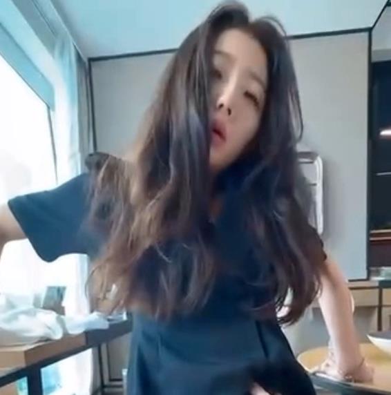 精选警花张津瑜作品集450M吃瓜视频