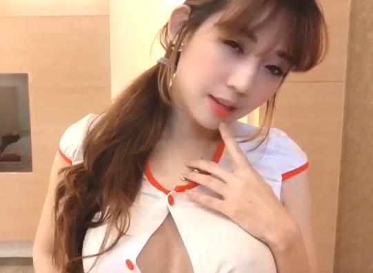 台湾SWAG小媛LadyYuan合集24分钟精彩视频！无水印版本LadyYuan扮演护士，PrincessDolly扮演电动宅男！