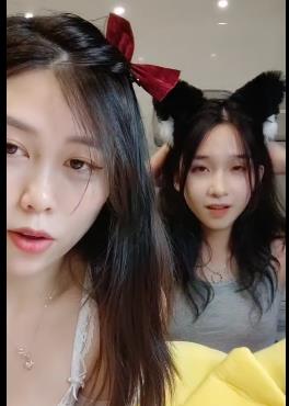 沓叶小妲己自拍54分钟视频，颜值卖萌全方位展示，高材生互C自娱自乐，CC直播资源下载