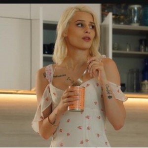 欧美新片合集：自由国出品，时长45分-50分，尼哥、知名女Y参演，三P、用嘴、颜S全都有，8月24-9月5号限时下载观看