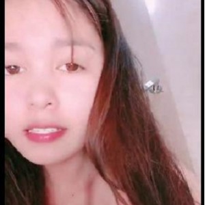 口味重女王震撼表演，时长28分钟，拳头、道具惊艳登场，颜值清纯身材好，一步到胃必看