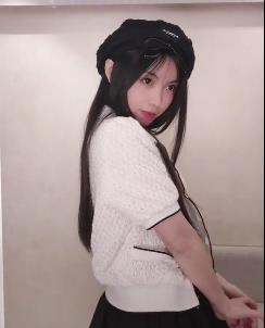 可爱动人兔牙蛇蛇女友小视频下载