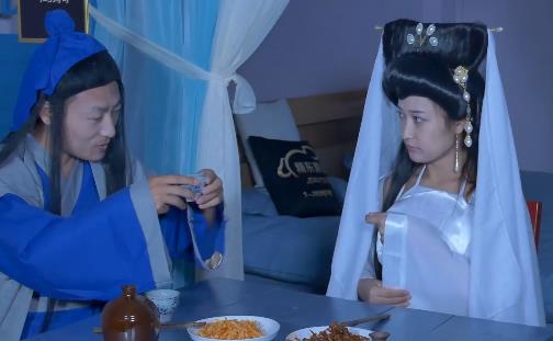 精东出品搞笑片：女主黑色角色，时长35分钟