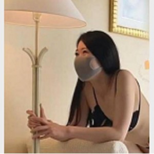 180厘米大长腿女神苹果黑丝吊带视频