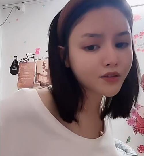 美女发烧舞蹈视频4.3G下载，心机婊闪现，有趣小伙伴必看