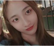 素人反差狗合集，1V3.1G6个半小时口舒服节奏资源