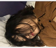 安徽某学院校内小情侣自拍小视频NPC9527资源下载观看