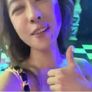 抖音翘臀健身达人桃桃密码房事件4V视频2.4G