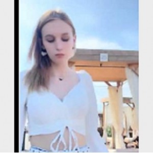 东北大神海边搭讪精选女神，身材最好PS下载观看