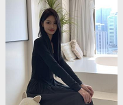 私摄光堂绝美模特姐姐图集，2V-2.2G视频精华