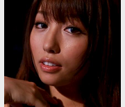 性感美女美雪四战完整版，1V-6.3G，时长1:57分，ZFB支付，联系商家，补偿保障