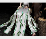 柳神最新作品《柳神的三人游》：战场深H，1V1爆C，小伙伴同乐