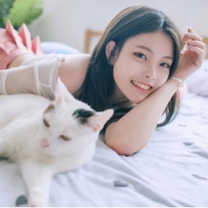 精选18岁学生妹JVID双儿