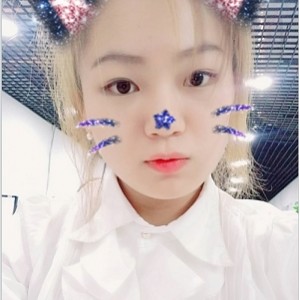 泄密事件涉及天津女子张佳慧的精选反差婊行为，14V28四人游的视频在百度盘上流传。