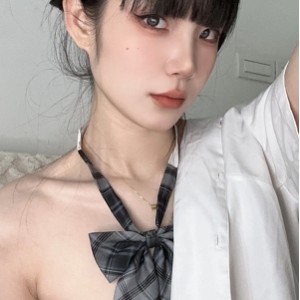 新晋精选露脸flj小瓜陆的男友打粑粑嘴艺合集