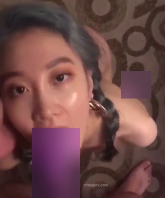 被教育成小狗的粉嫩大学生