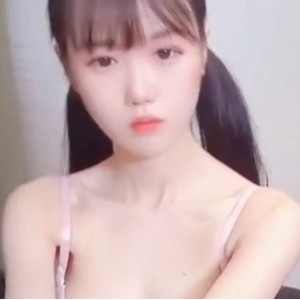 妹子控的福音：18岁成年一级精选小妹子