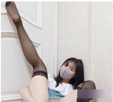 诱人小妖精（Miao喵酱）大胆展示，高抬黑丝美腿诱惑拉满【219V，12.5G】