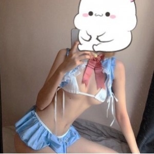 Twitter逆天颜值小太妹（Lyo0819）发布写真，极品身材婀娜妩媚【24V，3G】