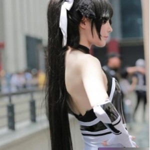 漫展高颜值小姐姐cos性感高挑兔女郎