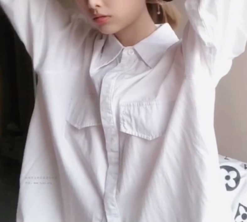 白丝擦边浮力姬视频