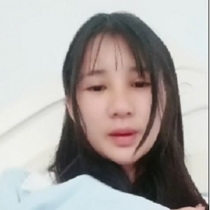 惊现-清纯良家小妹，全程露脸在家发烧，丰满双胸亭亭玉立