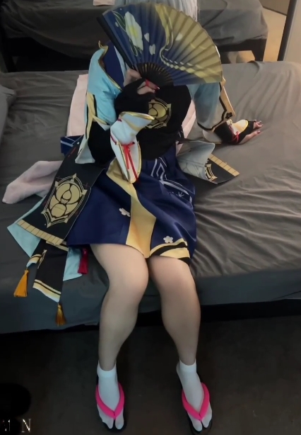 91大神『M-N』最新约拍足控COSER三部曲