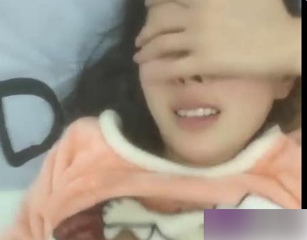 九一论坛（少女杀手）拍摄粉红睡衣的小女友，娇羞粉嫩小萌妹【1.20+GB】