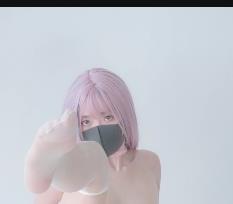 私人定制短片：HongKongDoll玩偶姐姐，时长5分钟