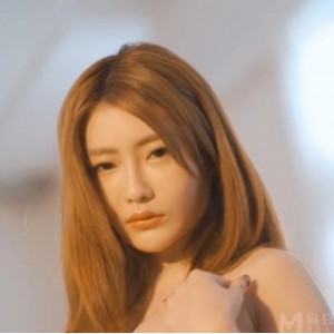 麻豆合集：玩神C吹金手指湾湾国媒农村三兄弟黑道姐妹花婚纱超火作品视频集锦