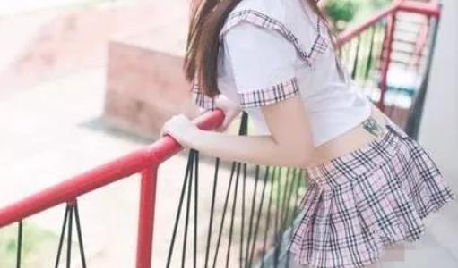 台湾网红小姐姐琳琳直播粉嫩系甜美礼貌