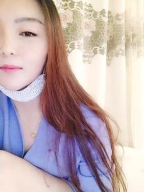 眼镜美女COCO粉嫩合集资源1.2G，性感直播身材绝美