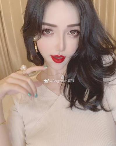 微博网红顾灵曦资源合集：23部视频，1.2G容量，御姐女神诱惑无限