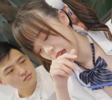 地铁乘务员压力排解大片，31分钟宣传短片，弯弯骚给作，小姐姐学生皮肤白，观看