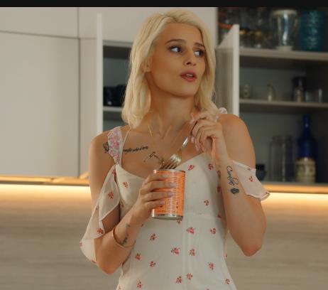 不妨下载观看一下，感受一下东莞文化特色与欧美新片的碰撞！