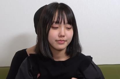 岛国魔女自拍视频曝光，1V-3.4G，时长2小时7分钟