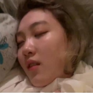 精选大学生反差妹晨晨25V2.4G