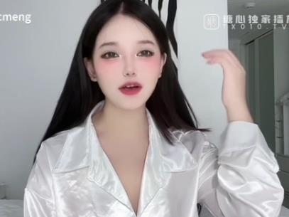 13分钟滤镜自拍大长腿，粉丝幸运儿颤抖下载