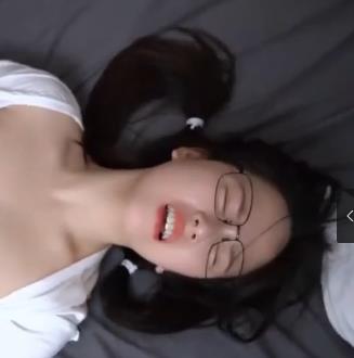 91大神情深脸女主3V-1.1G自拍短片旧事爆火大佬会所姐姐S酥麻