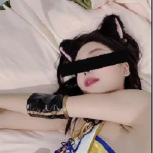 漫展coser美腿丝袜微露脸姐姐黑条眼力大美人视频下载