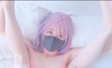 玩偶姐姐3V视频福利，总时长27分钟，粉色回忆露脸作品