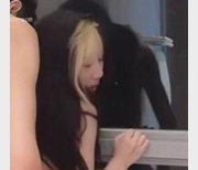 精神小鲜肉暴力输出作品1V288M美颜女主资源三连