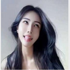 00年高颜值御姐anna6V1G视频，颠婆来感觉了脸，收藏必备