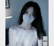 人气女神hongkongdoll私拍作品，浮力姬绅士精选美女，香港尺度1V212MB