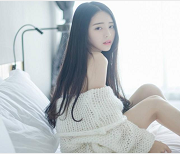 大学生校花女神在线吃棒棒糖视频，1V，274M，女在上，下载收藏