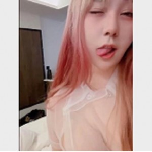 精神小妹百合视频合集，1.5G超清画质！