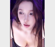 米娜minana热舞小合集，4K高清视频，颜值身材极好，下载观看