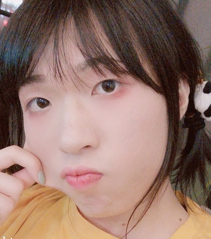 网红俞喵喵TS眼镜私拍视频集，粉丝疯狂收藏