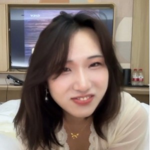 邢曦月TS付费福利合集：NV+16.5GB，大罩杯眼睛妹航空大学厕拍传媒新网红脸骚鸡丝足熟女偷吃台湾约会公鸡俱乐部coser福利姬大罩杯福利姬宿舍挑战cos黑神